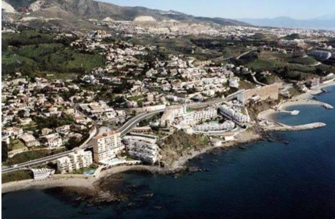 Espectacular Apartamento En Primera Linea De Playa Benalmádena Exteriör bild