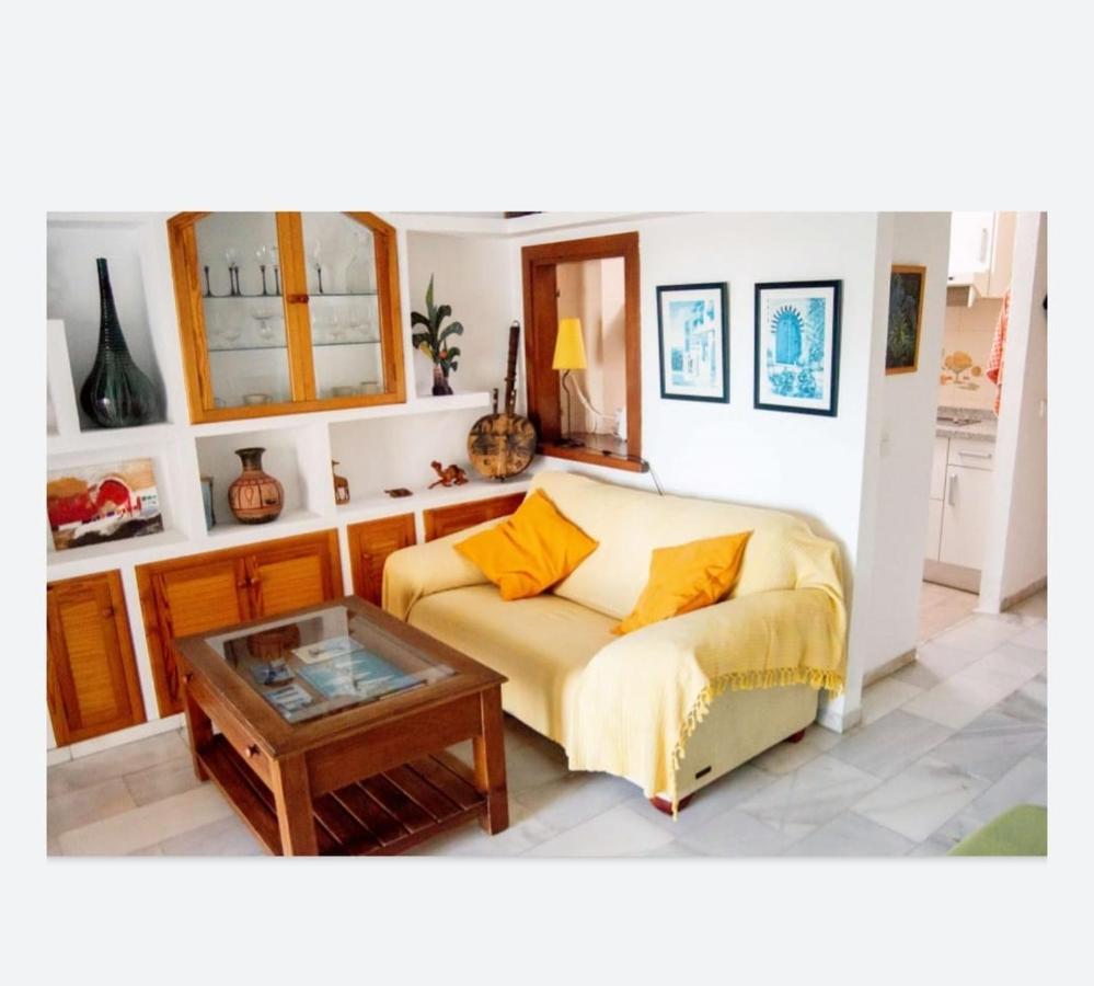 Espectacular Apartamento En Primera Linea De Playa Benalmádena Exteriör bild